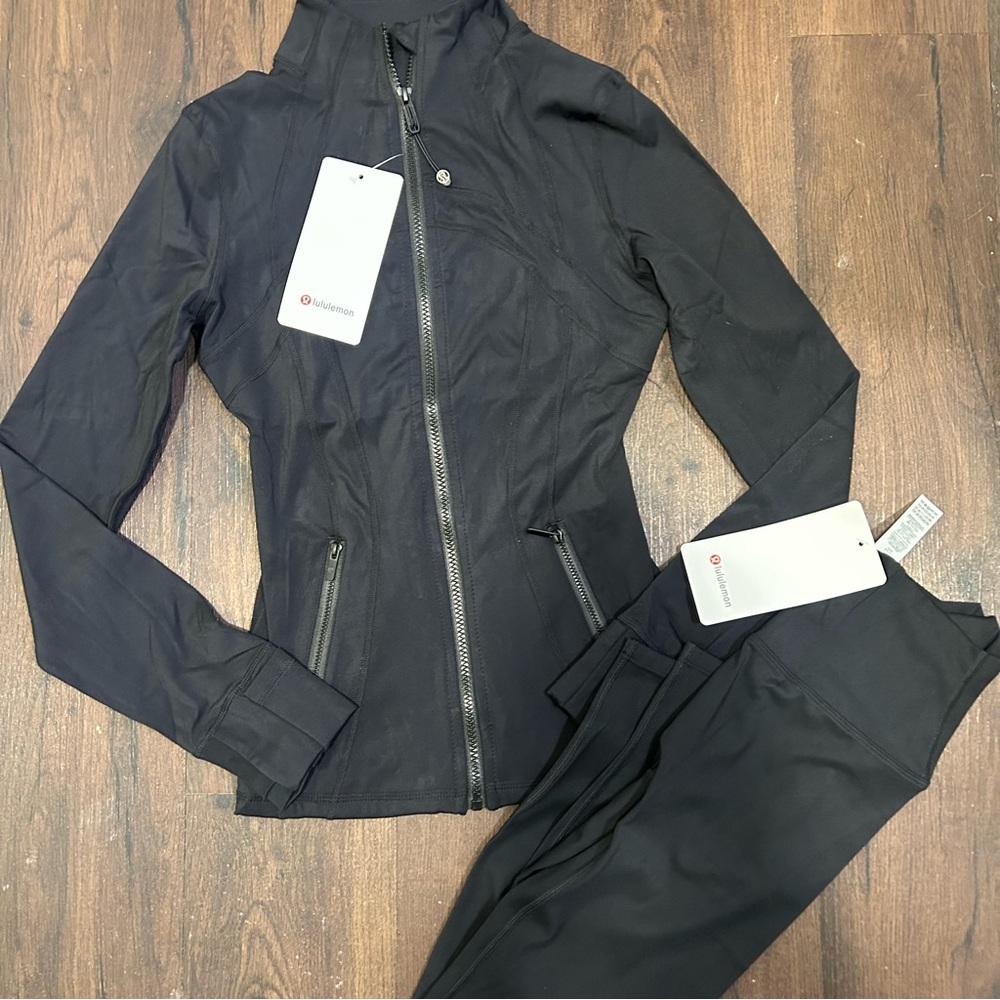 Lululemon define Jacket and leggings